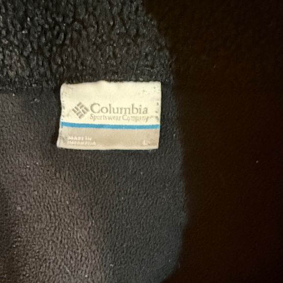 Columbia Women's Cozy Black Teddy Jacket - Picture 2 of 3